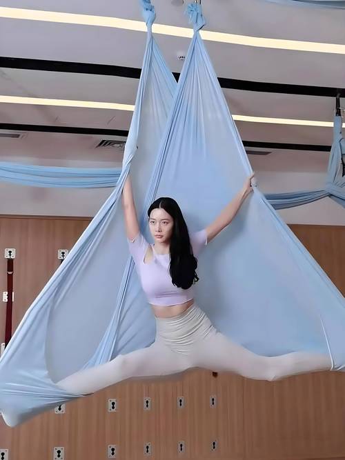韩美女主播热午 私人影院
